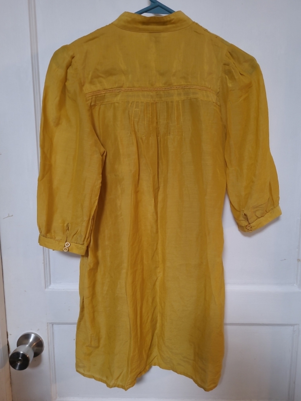 Sam & Max Mustard Yellow Ruffle Button-Front Silk Blend Blouse Small - Picture 3 of 3